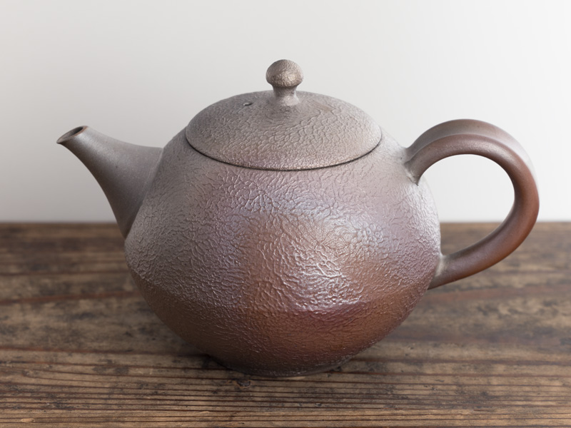 Tokoname-yaki teapot by Chiba Mitsuhiro 300 ml