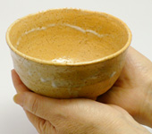 Ciotola per il matcha realizzata da Nakahara Kunisuke.
