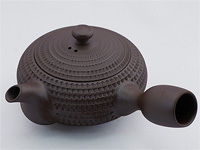 Banko-yaki kyûsu teapot with basket motifs by Tachi Masaki, 140 ml (4.7 oz)
