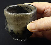 “Kuro-bizen” bizen-yaki cup with yellow “goma” by Baba Takashi