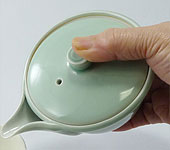 Asahi-yaki porcelain “kahinseiki” hôhin, 160 ml / 5.4 oz