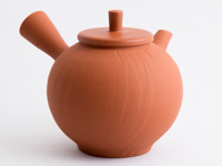 Tokoname-yaki Kyûsu teapot, shudei, by Itô Seiji, 180ml