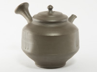 Black Kyûsu tea pot by Shiraiwa Taisuke, 200ml