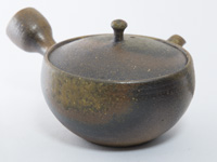 Banko-yaki kyûsu teapot,