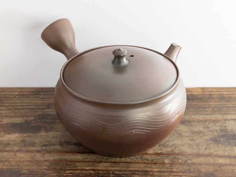 Kyûsu teapot from Tokoname "yôhen" by Yamada Yûtarô, 290 ml Kyûsu teapot from Tokoname "yôhen" by Yamada Yûtarô, 290 ml