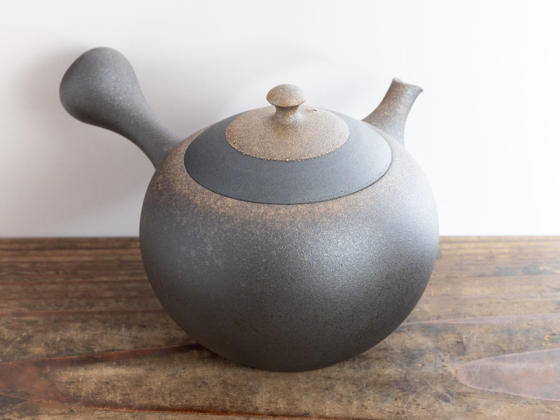 Kyûsu teapot from Tokoname by Fujita Tokuta 300 ml