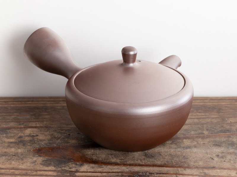 Banko-yaki kyûsu teapot by Suigetsu, 110 ml