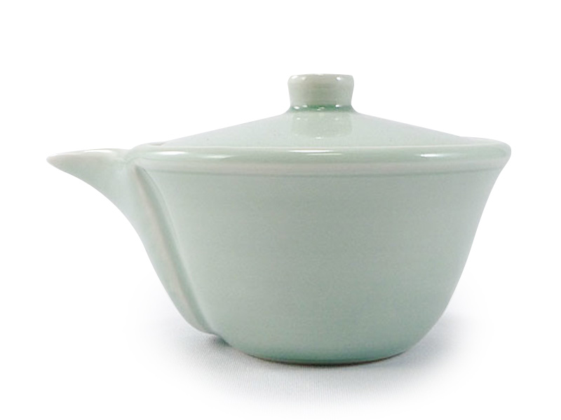 Asahi-yaki porcelain “kahinseiki” hôhin, 160 ml / 5.4 oz [POT-41 