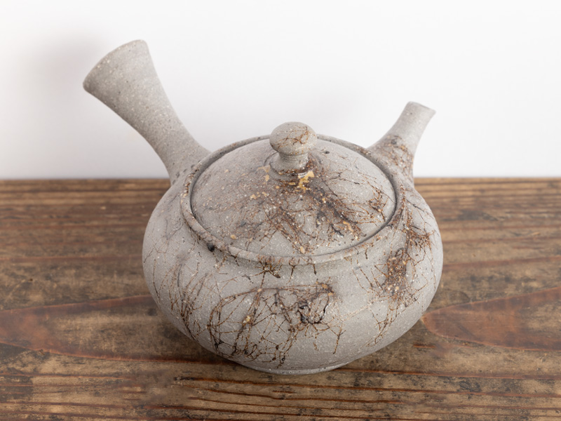 Kyûsu teapot from Tokoname by Murata Yoshiki 250 ml Kyûsu teapot from Tokoname by Murata Yoshiki 250 ml